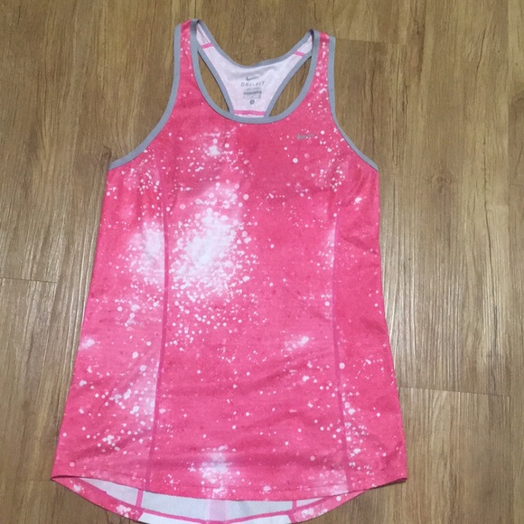 Nike Tops - SALE! Nike Dri-Fit Tank Top